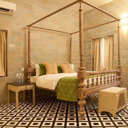 Bed and Breakfast The Ivy House Calcutta  Esterno foto