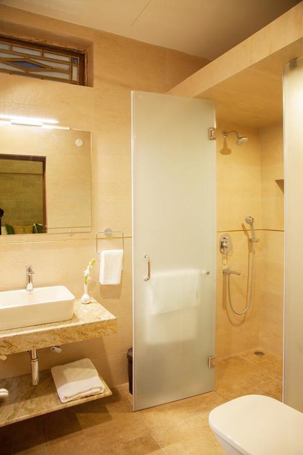 Bed and Breakfast The Ivy House Calcutta  Esterno foto